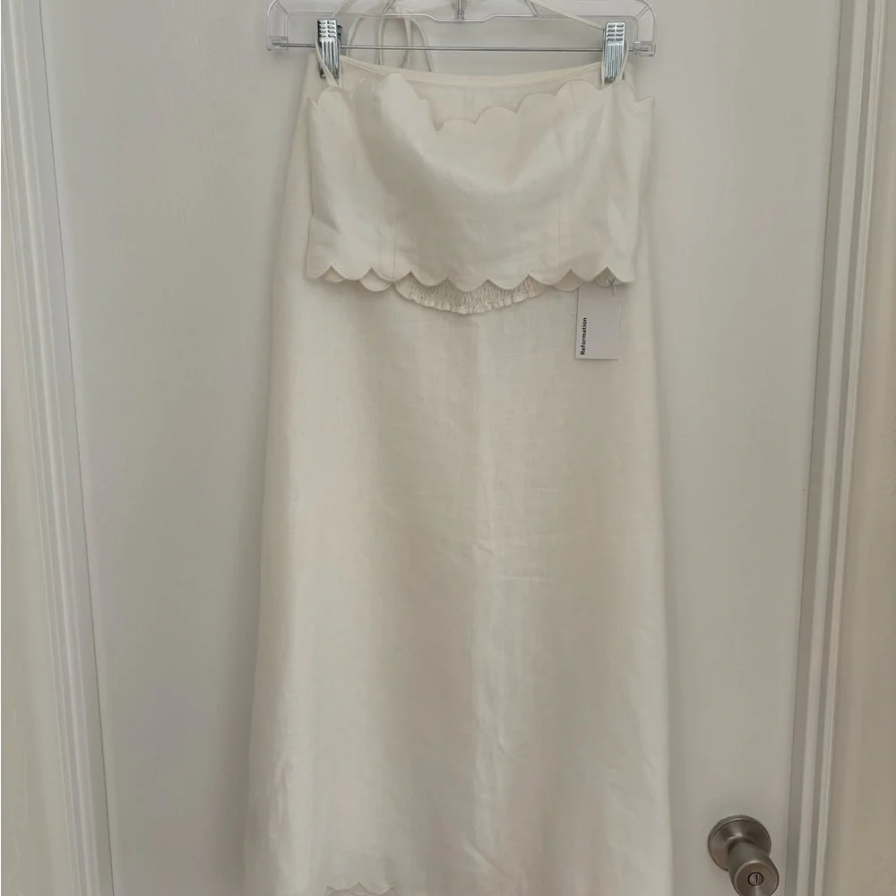 Reformation White Midi Skirt - Picture 2 of 4